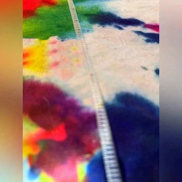 AIRHOLE Airtube Ergo Face Mask Tie Dye - Picture 4 of 5